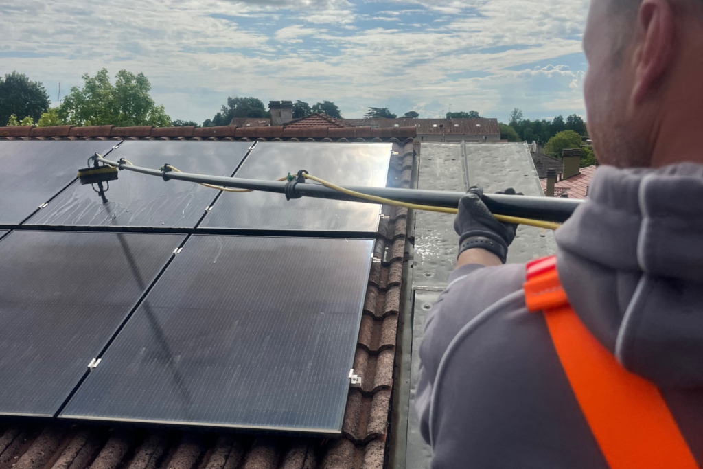 pulizia_fotovoltaico_condominio_padova_impresa_il_sole